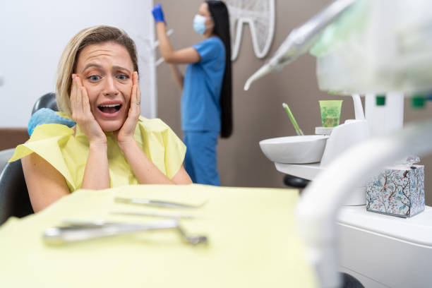 Best Tooth Infection Emergency Dentist  in La Harpe, IL